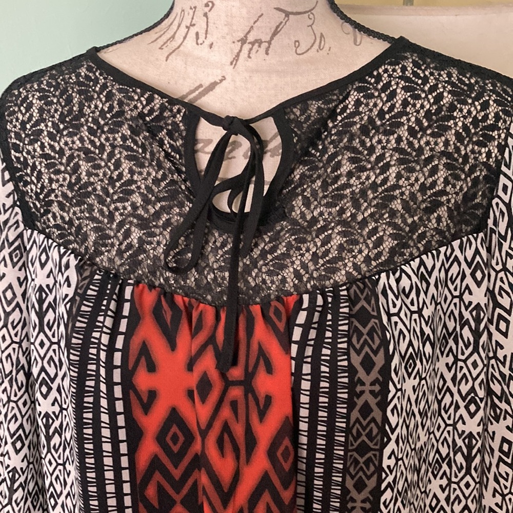 Dress - Picture 2 of 5
